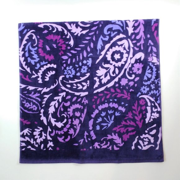 Vera Bradley Beach Towel & Tote Amethyst Paisley - Picture 3 of 8
